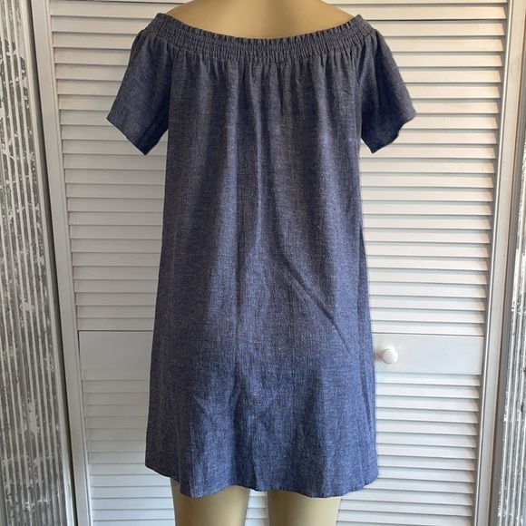 Lush embroidered design off the shoulder dress - Picture 4 of 6